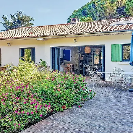 La Malaiguille By Interhome Nyaraló La Brée-les-Bains