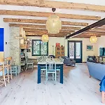 Hébergement de vacances La Malaiguille By Interhome